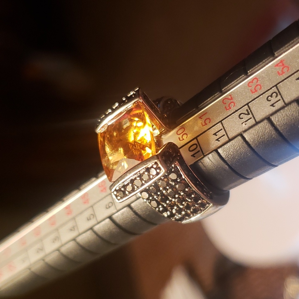 Spectacular Rare Estate Victoria Wieck  Madeira Citrine Ring - Picture 8 of 11